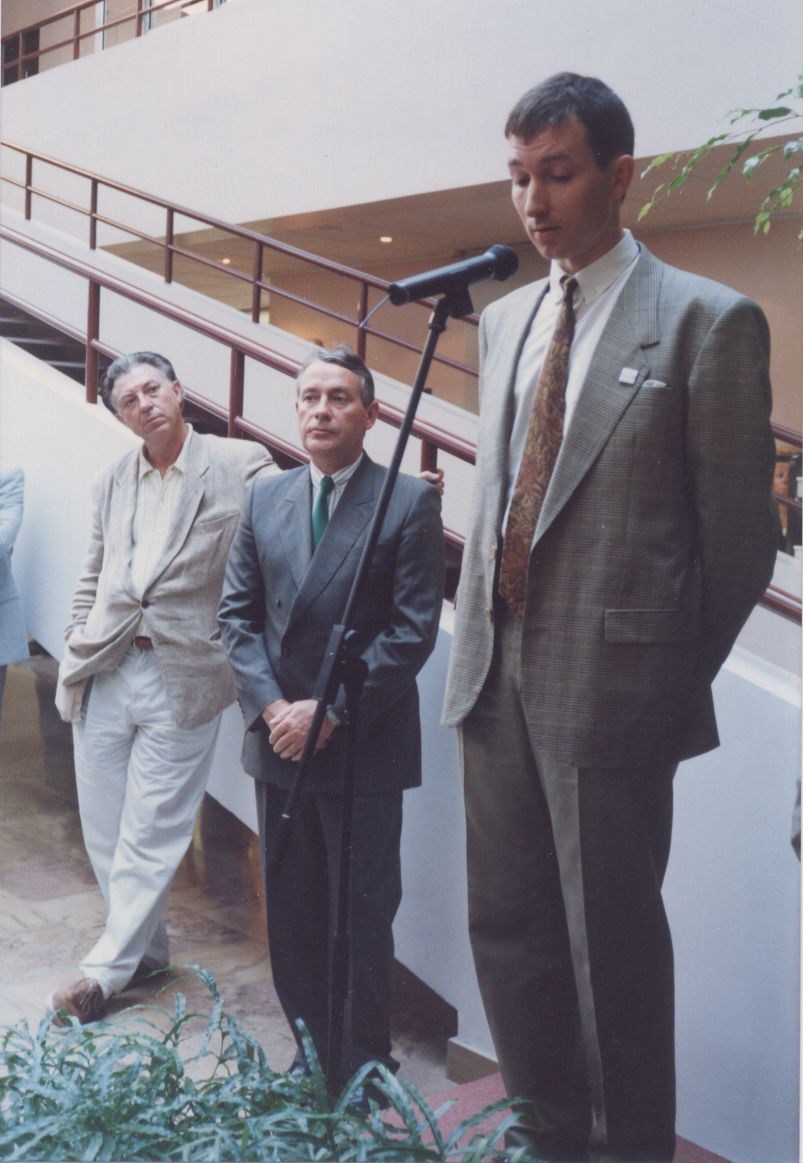 Amnesty International France - discours de Pascal Boirin, secrtaire du groupe de Melun, lors du vernissage de l'exposition FOLON "Notre Terre", le 5 septembre 1991